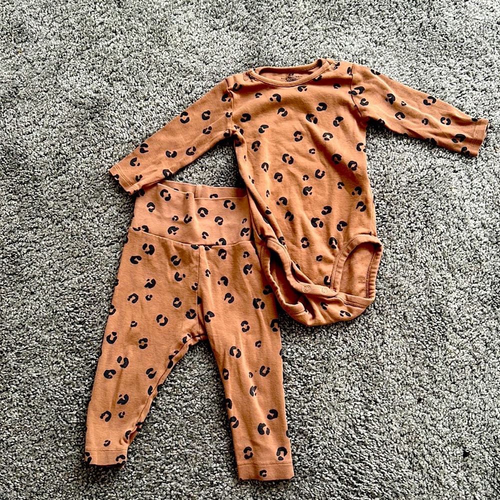 H&M Leopard cute set girls